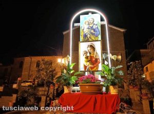 Montefiascone - La processione con le immagini di San Giuseppe e la Madonna per le vie de Le Mosse