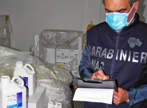 Operazione Silver Axe contro i pesticidi illegali - Le immagini diffuse dall'Europol