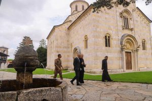 Visita del monastero ortodosso di Decane