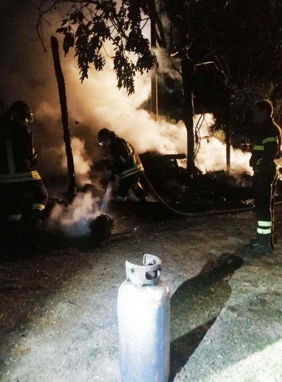 Orte - Esplode bombola in un capannone