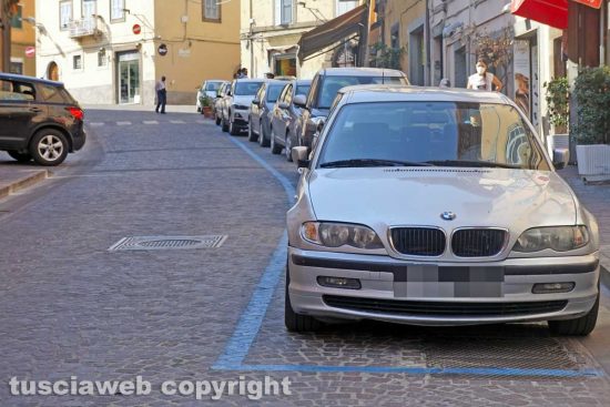 Viterbo - I parcheggi in via Cairoli