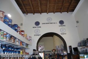 Orologi San Martino al Cimino, ferramenta Aquilani