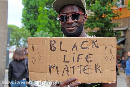 Viterbo - Il Black lives matter