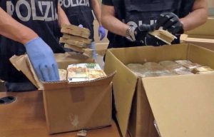 Milano - I soldi trovati dalla polizia