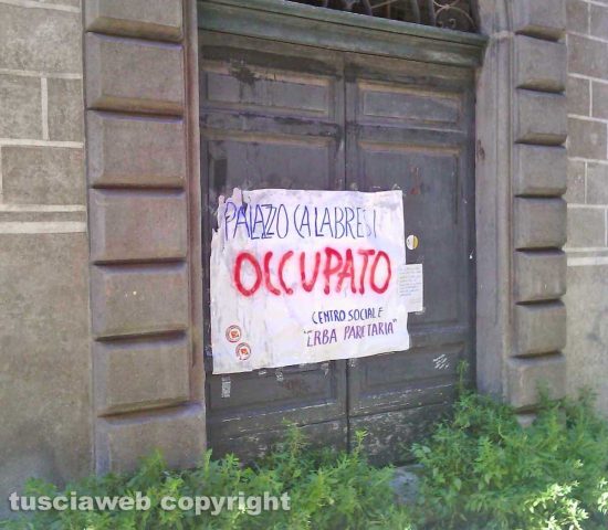 Viterbo - "Palazzo Calabresi occupato"