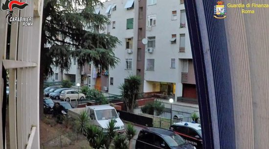 Narcotraffico a Tor Bella Monaca - 42 arresti di carabinieri e guardia di finanza
