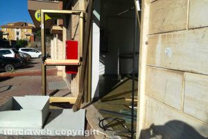 Monte Romano - Rubato bancomat all'ufficio postale