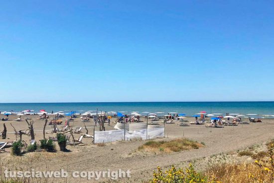 Una domenica d'estate a Tarquinia lido