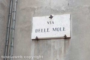 Viterbo - Via delle Mole