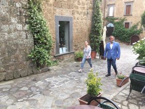 Le telecamere di Linea Verde a Civita di Bagnoregio