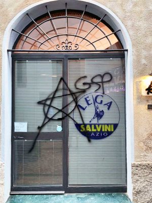 Tarquinia - Vandalizzata la sede della Lega di via Umberto I
