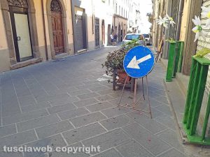 Montefiascone - I lavori alla pavimentazione di Corso Cavour