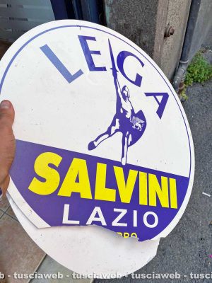 Viterbo - Vandalizzata la sede della Lega