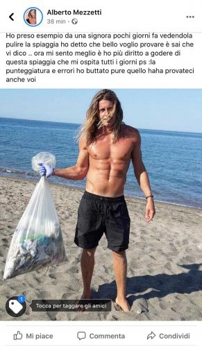 Il post di Mezzetti che ripulisce la spiaggia