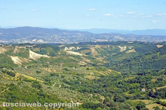 Civita di Bagnoregio - La valle dei calanchi