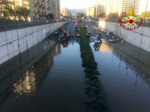 Nubifragio a Palermo - L'intervento dei vigili del fuoco