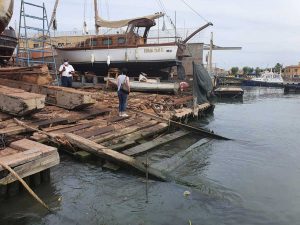 Fiumicino - Sequestrato un cantiere navale adibito a discarica abusiva