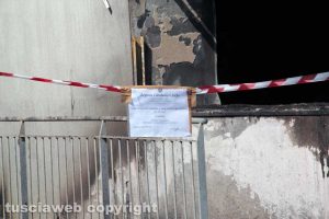 Montalto di Castro - L'hotel Margherita distrutto dall'incendio