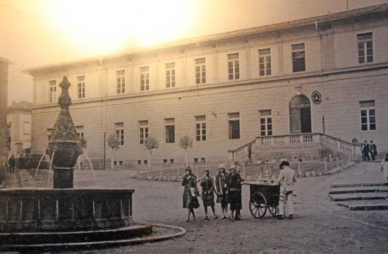 Viterbo - Piazza Dante all'inizio del '900