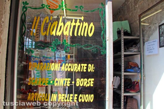 Viterbo - Il calzolaio di via Calabresi