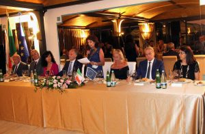 Viterbo - La cerimonia del passaggio della campana del Rotary club