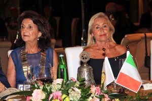 Viterbo - Rotary club - Claudia Testa e Simona Tartaglia