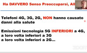 Marco Bella spiega una slide sul 5g