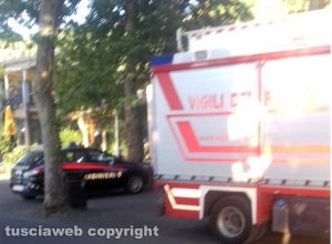 Montefiascone - Quadro elettrico in fiamme sul lungolago - I carabinieri e i vigili del fuoco sul posto