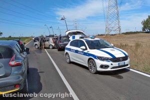Tamponamento a catena su strada Dogana