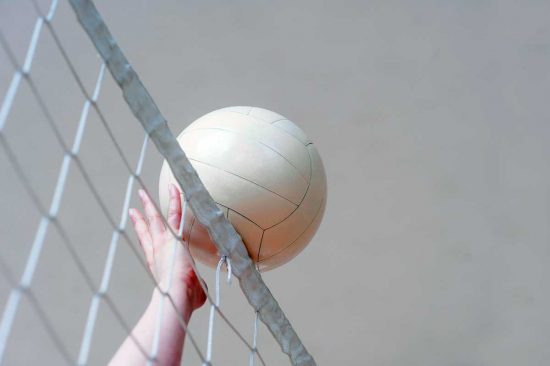 Un'azione di pallavolo