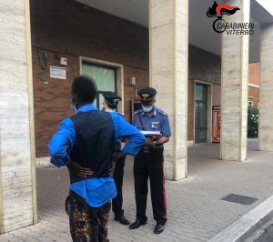 Orte - I controlli dei carabinieri alla stazione