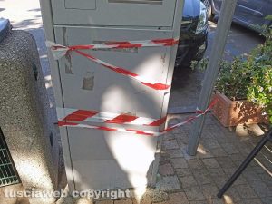 Montefiascone - Un parchimetro scassinato a piazzale Roma