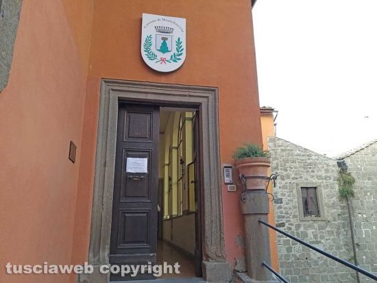 Montefiascone - Il palazzo comunale
