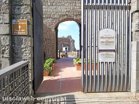 Montefiascone - L'ingresso della Rocca dei Papi