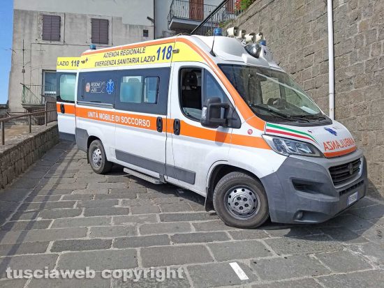Montefiascone - Anziana cade in casa - L'intervento del 118