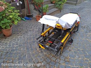 Montefiascone - Anziana cade in casa - L'intervento del 118