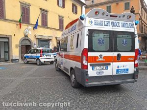 Montefiascone - Anziana cade in piazza Vittorio Emanuele - L'intervento del 118