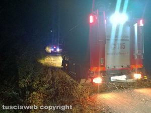 Montefiascone - L'incendio in via Carpine - L'intervento dei vigili del fuoco