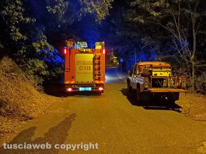 Montefiascone - L'incendio in via Carpine - L'intervento dei vigili del fuoco