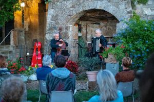 Bagnoregio - Il concerto di Mario Brunello all'alba