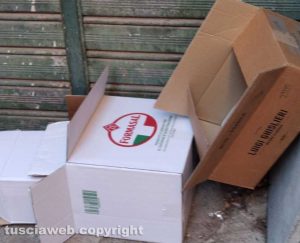 Vignanello - Degrado al centro storico e in piazza della Repubblica