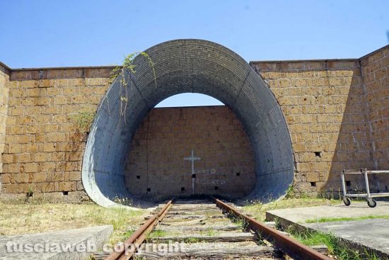 Civita Castellana - Il cimitero di Massimiliano Fuksas