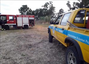  L'incendio a Tarquinia sulla Litoranea