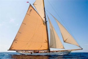 Lo yacht da regata "Lulworth"