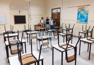 Civitavecchia - Il sopralluogo del sindaco Tedesco nelle scuole