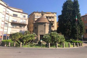 Viterbo - Il monumento al Sacrario