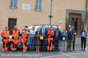 Tarquinia - Aga - La donazione del pulmino