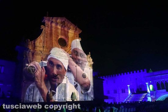 Viterbo - Il video-mapping delle Grandi Macchine a spalla