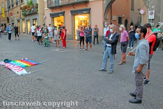 Viterbo - La manifestazione contro il taglio dei parlamentari