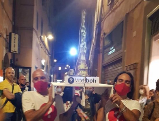 Il trasporto della macchina di santa Rosa di Viterboh